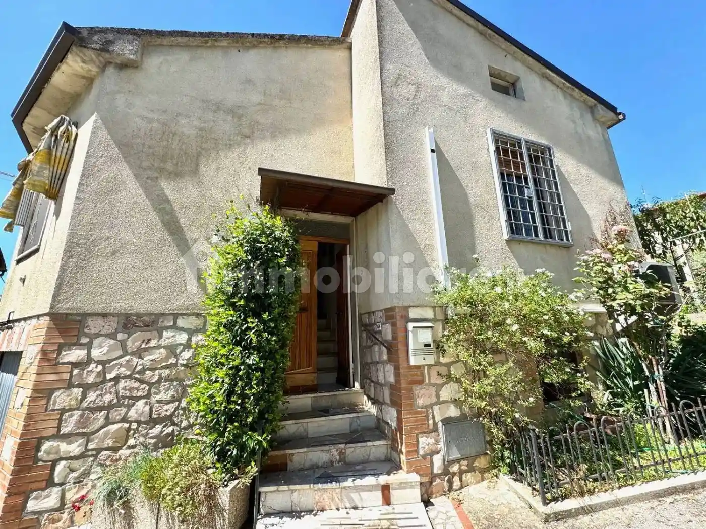 Villa in vendita a Deruta