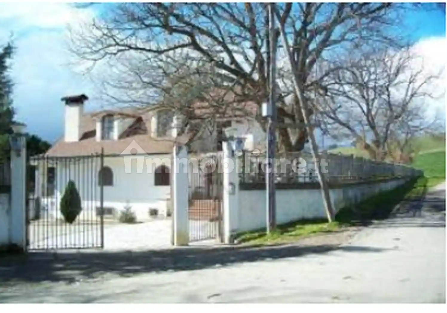 Appartamento in vendita a Guardia Perticara