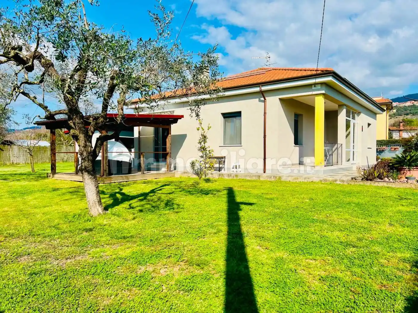 Villa in vendita a Castelnuovo Magra