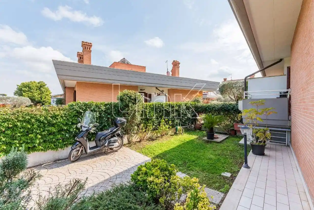 Villa in vendita a Roma