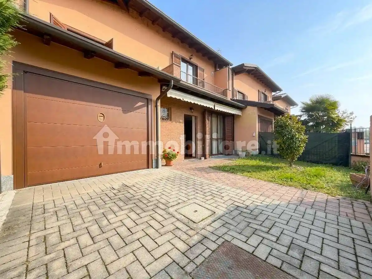 Villetta a schiera in vendita a Motta Visconti
