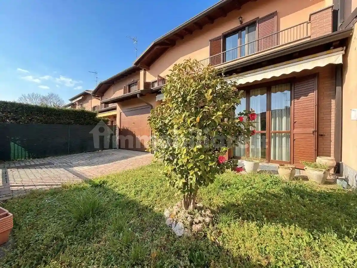 Villetta a schiera - foto 2