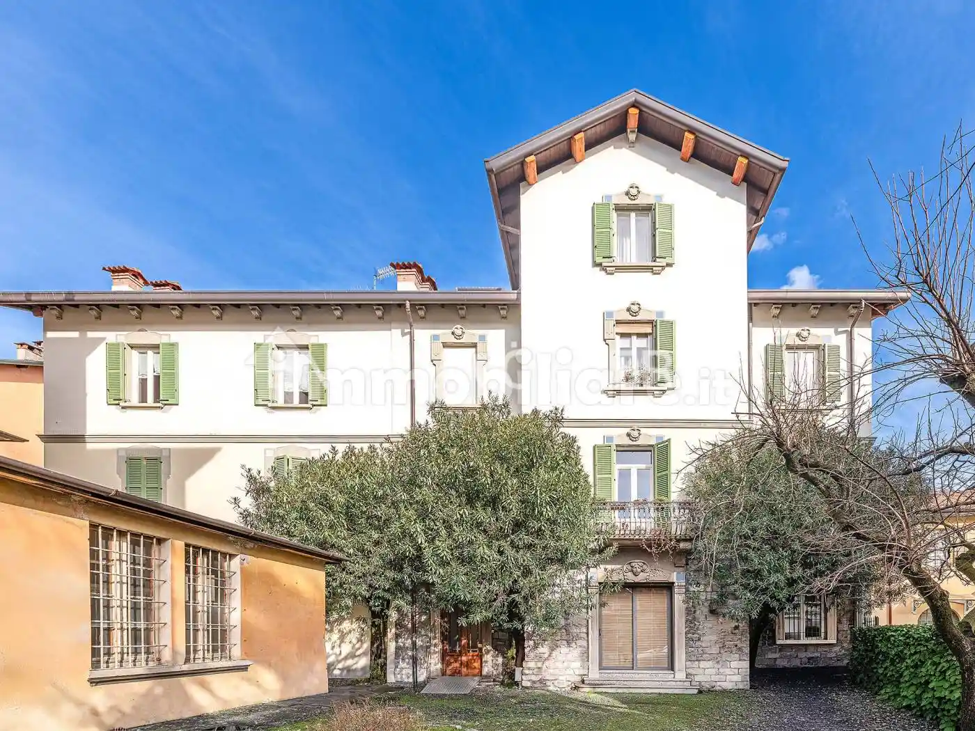 Appartamento in vendita a Como