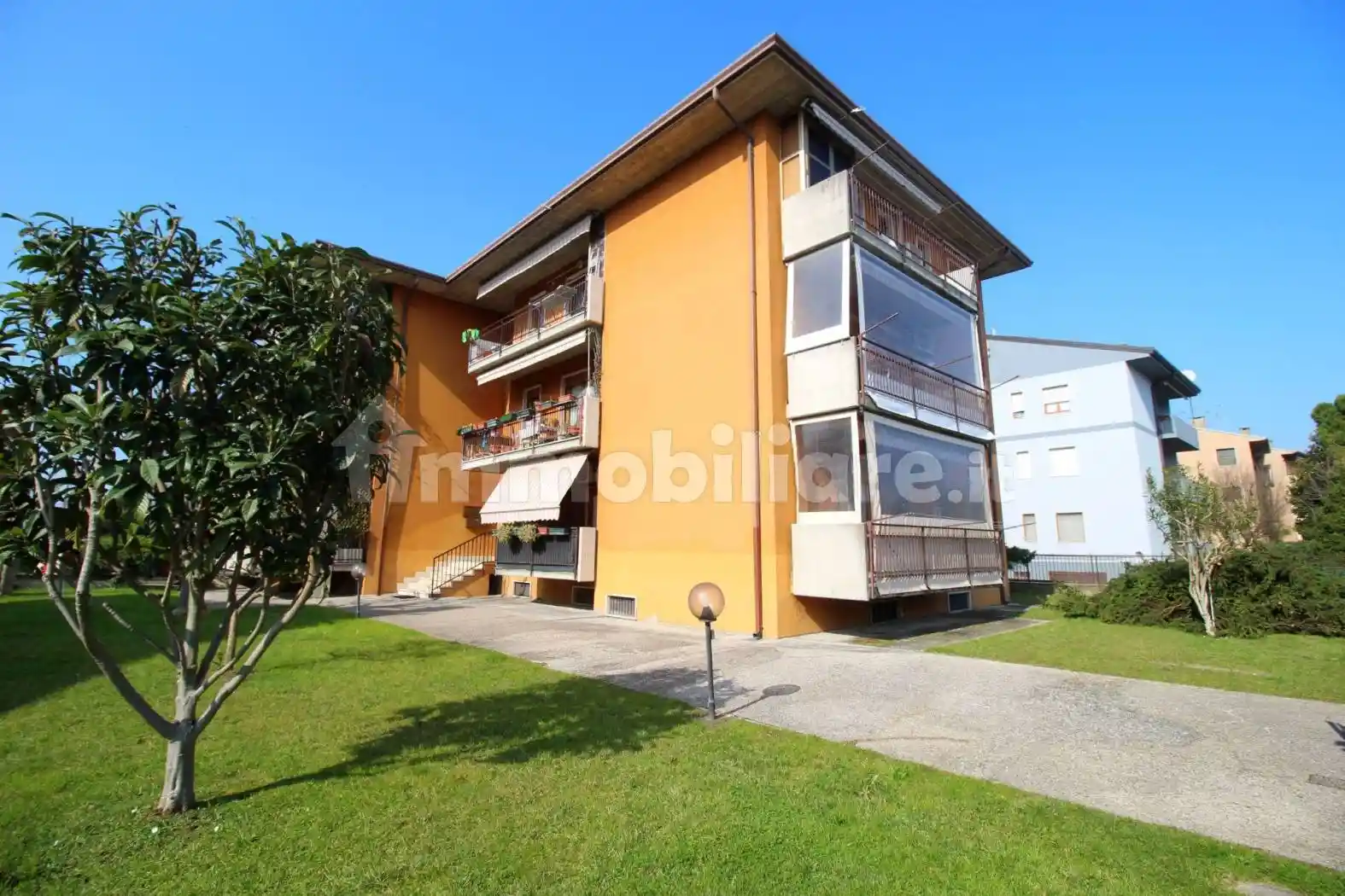 Appartamento in vendita a Castel d'Azzano