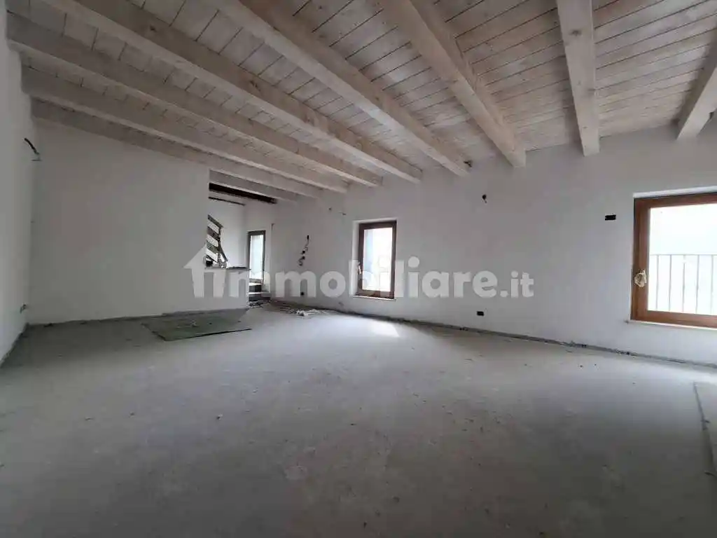 Appartamento in vendita a Sona