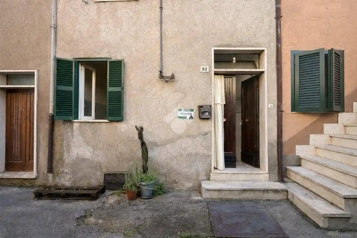 Appartamento in vendita a Vasanello