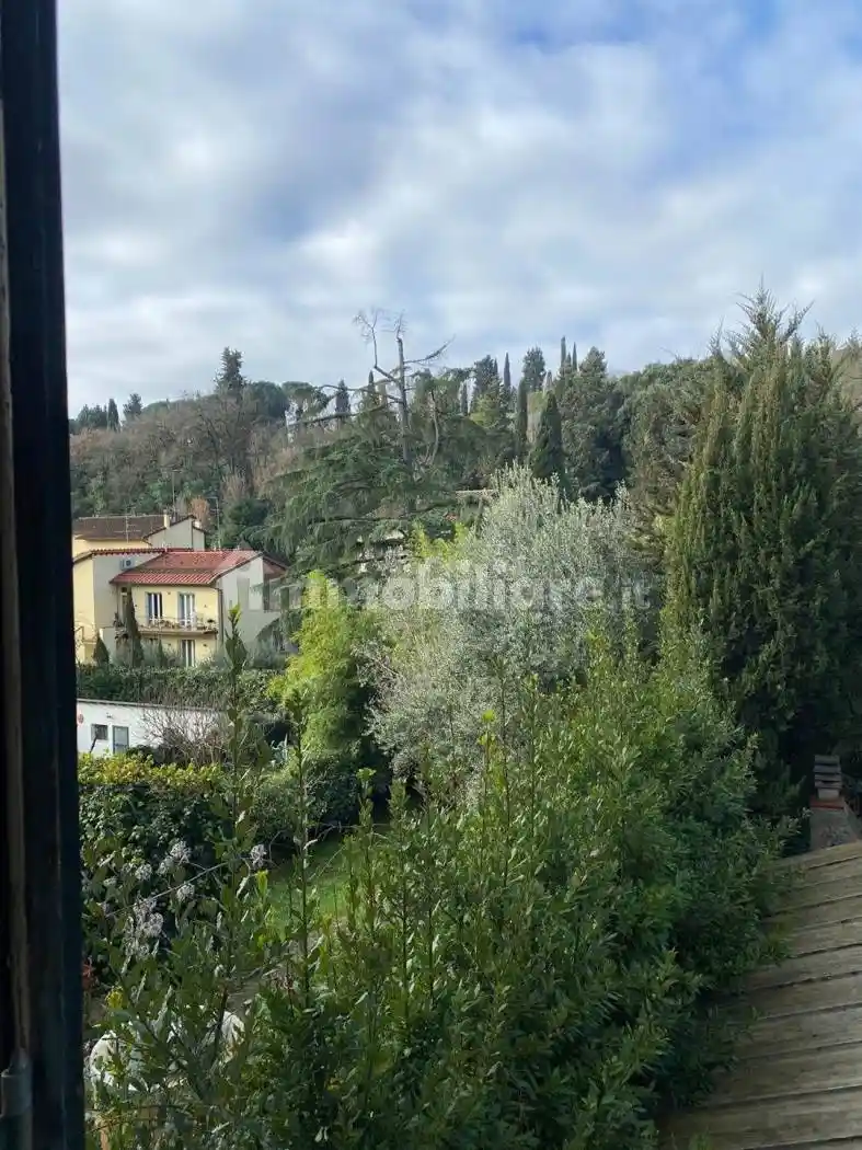 Appartamento in affitto a Firenze