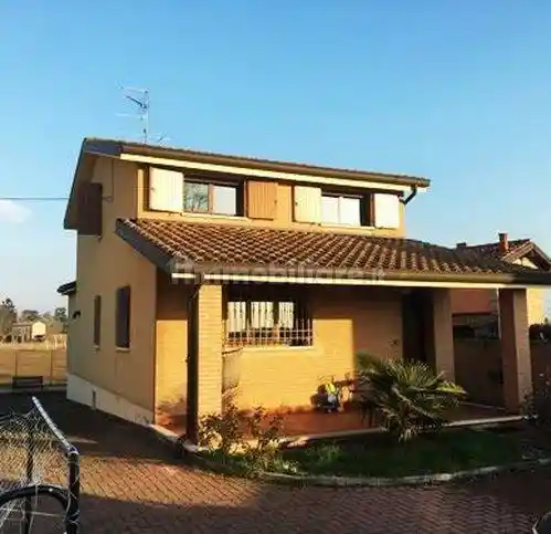Villa in vendita a Argenta