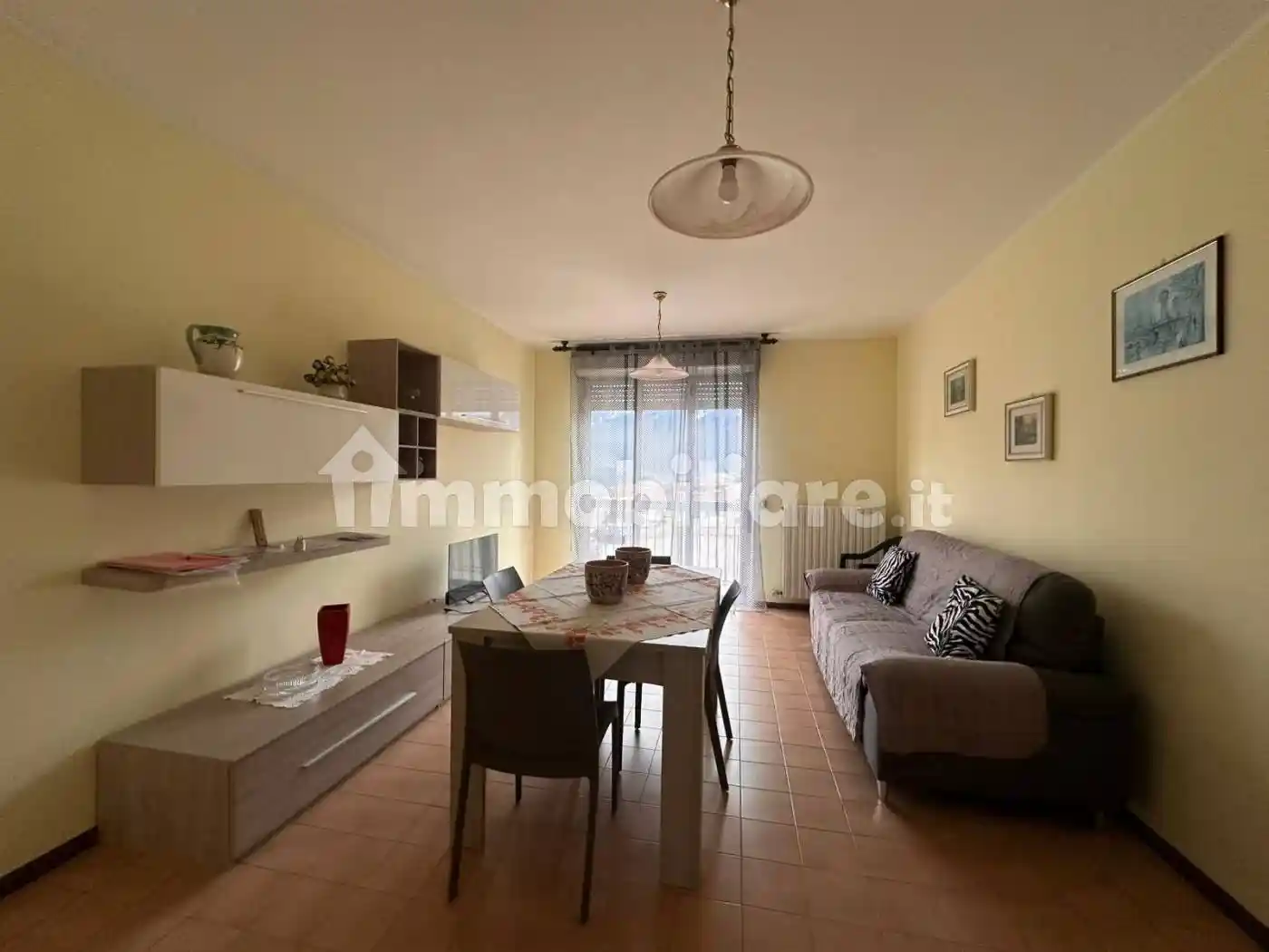 Appartamento in affitto a Gravedona ed Uniti