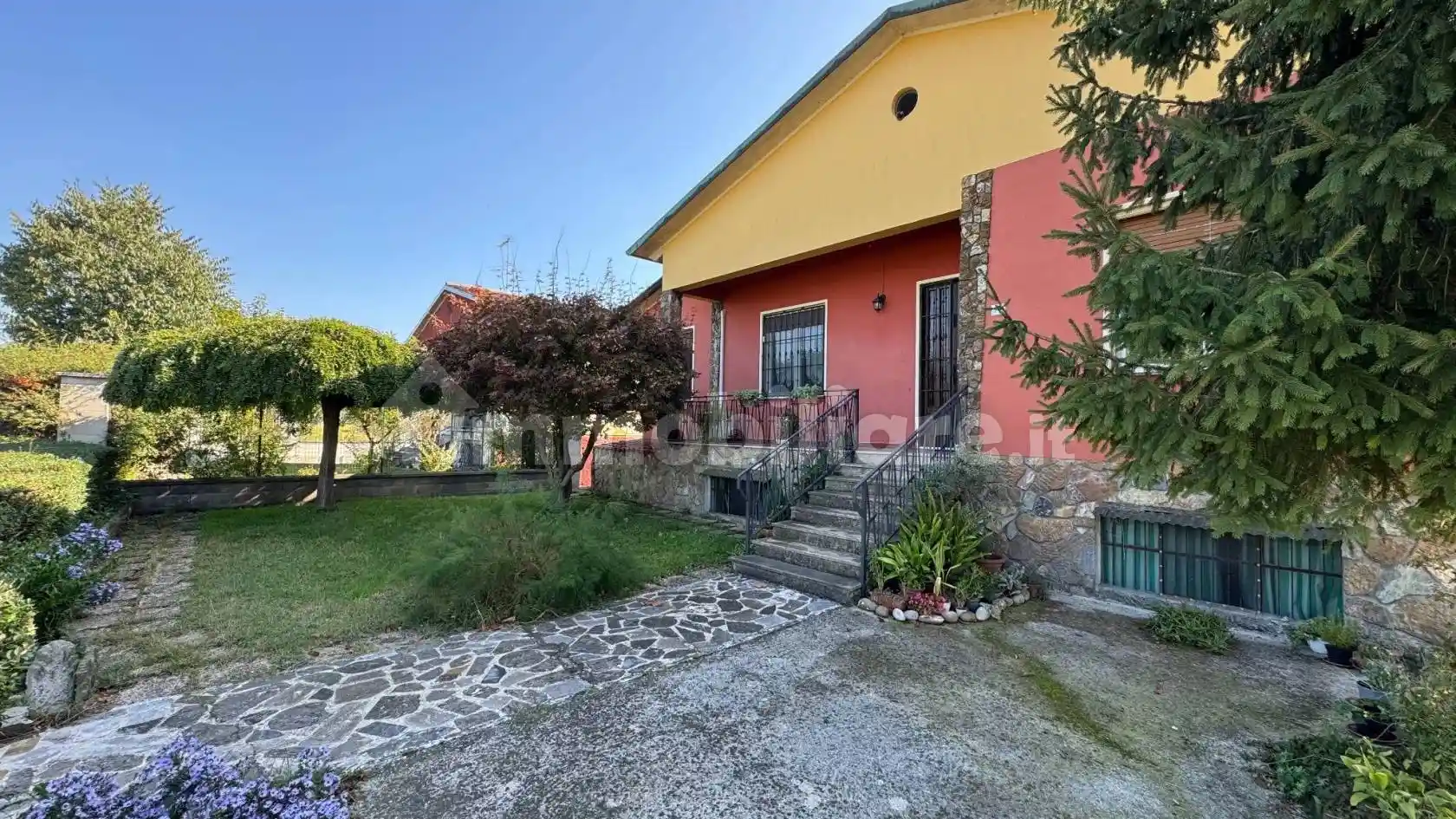 Villa in vendita a Goito