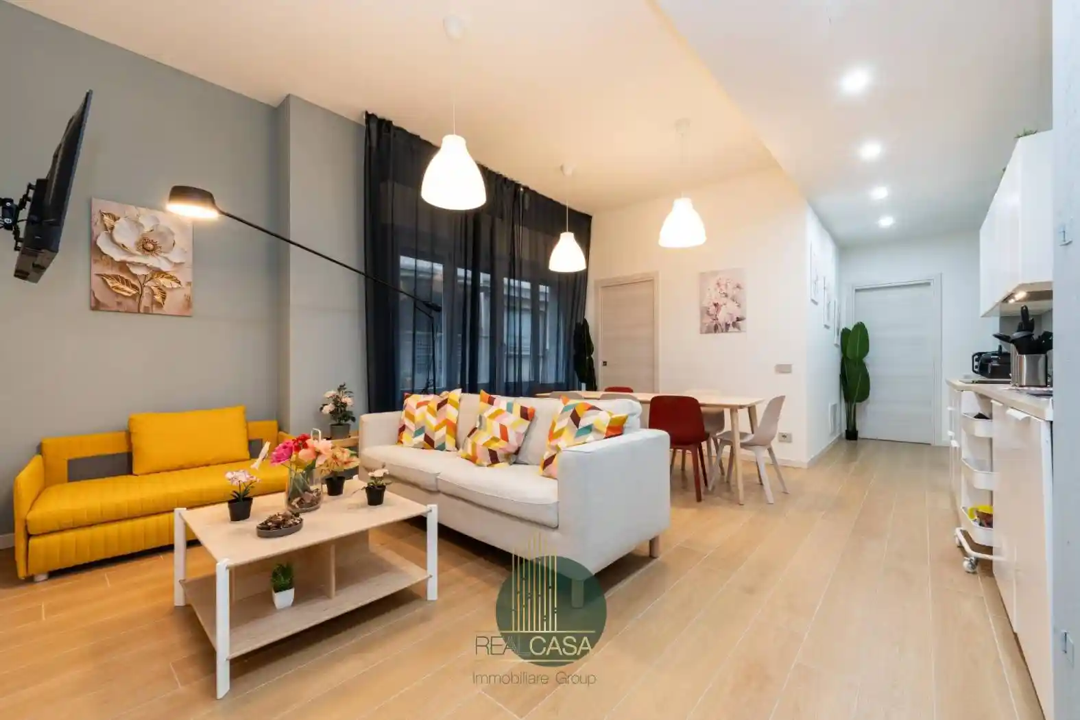 Palazzo - Edificio in vendita a Como