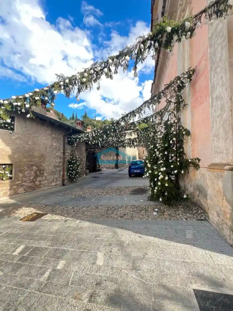 Appartamento in vendita a Marone