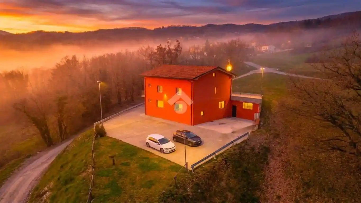 Casa indipendente in vendita a Langhirano