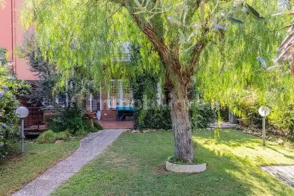 Villa in vendita a Roma