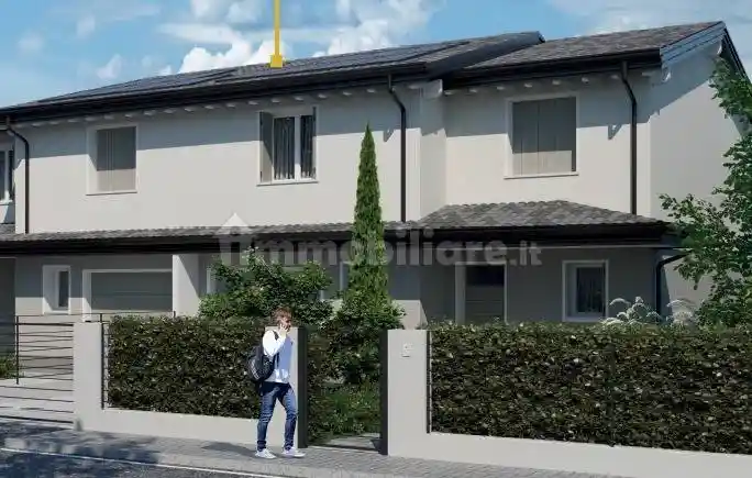 Villetta a schiera in vendita a Mirandola