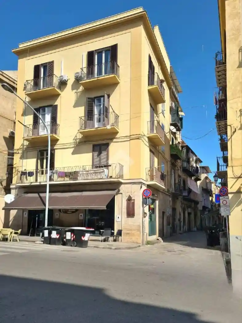 Appartamento in vendita a Palermo