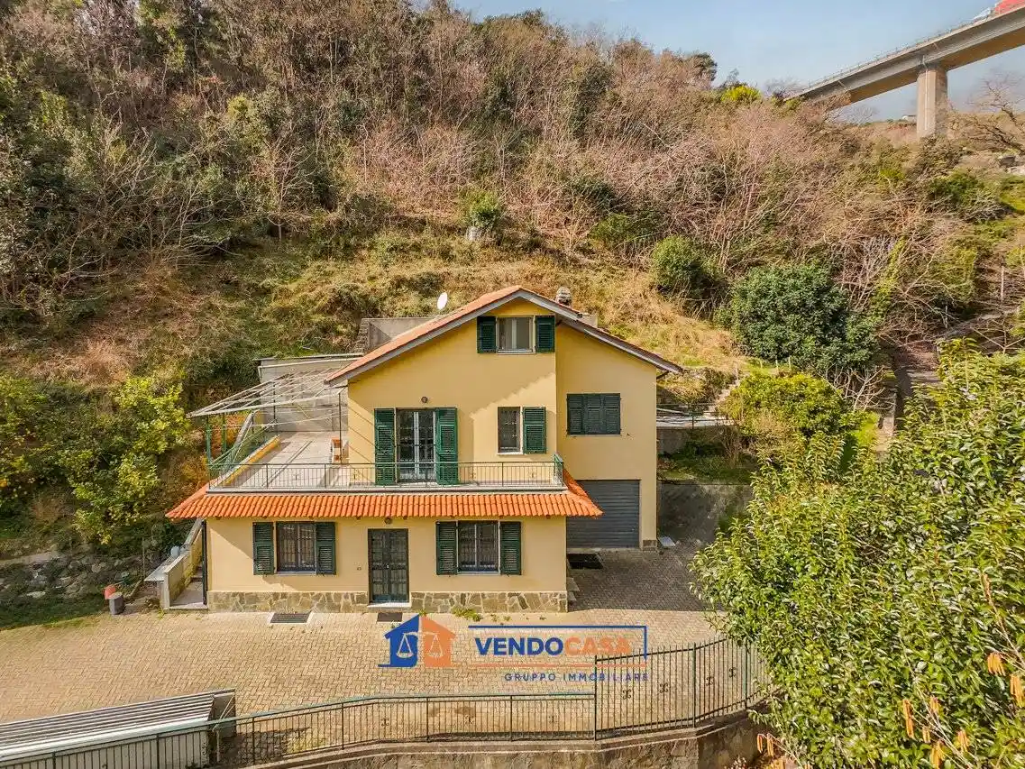 Villa in vendita a Cogoleto
