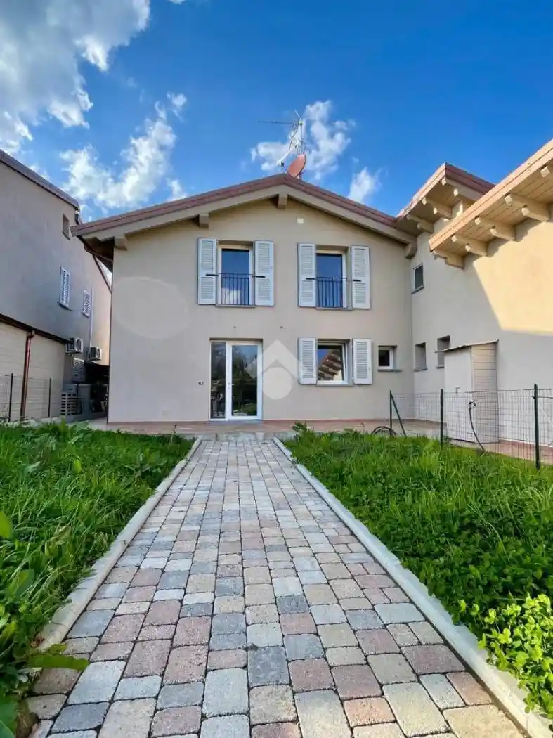 Villetta a schiera in vendita a Borgo San Lorenzo