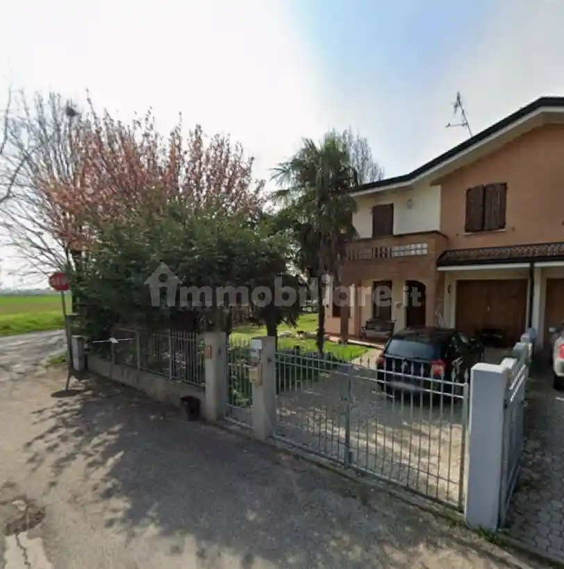 Villetta a schiera in vendita a Luzzara