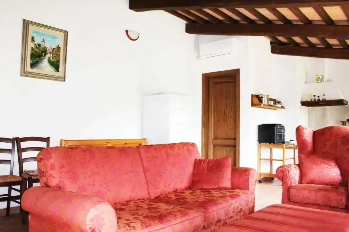 Casa indipendente in vendita a Pistoia