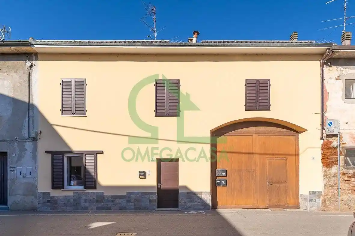 Casa indipendente in vendita a Corno Giovine