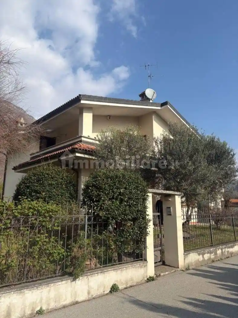 Villa in vendita a Domodossola