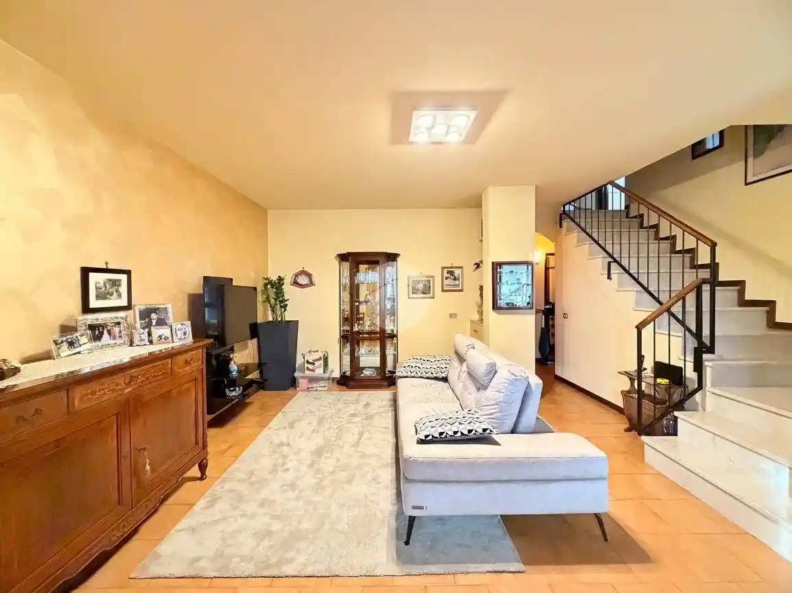 Villa in vendita a Torbole Casaglia