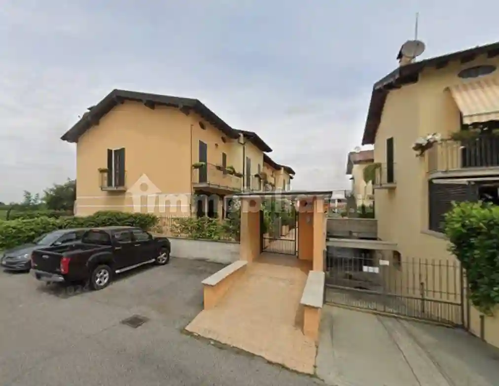 Villetta a schiera - foto 2