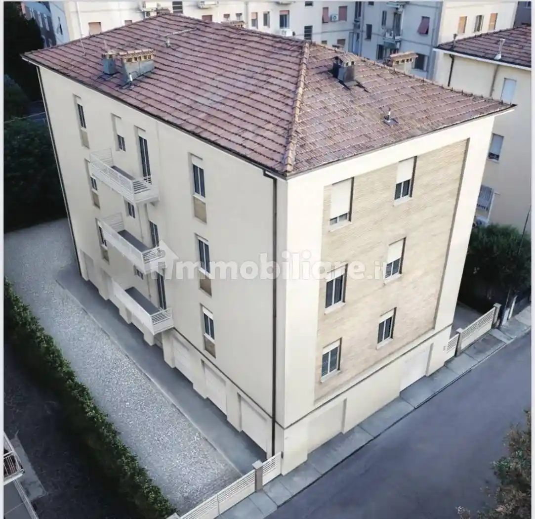 Appartamento in vendita a Modena