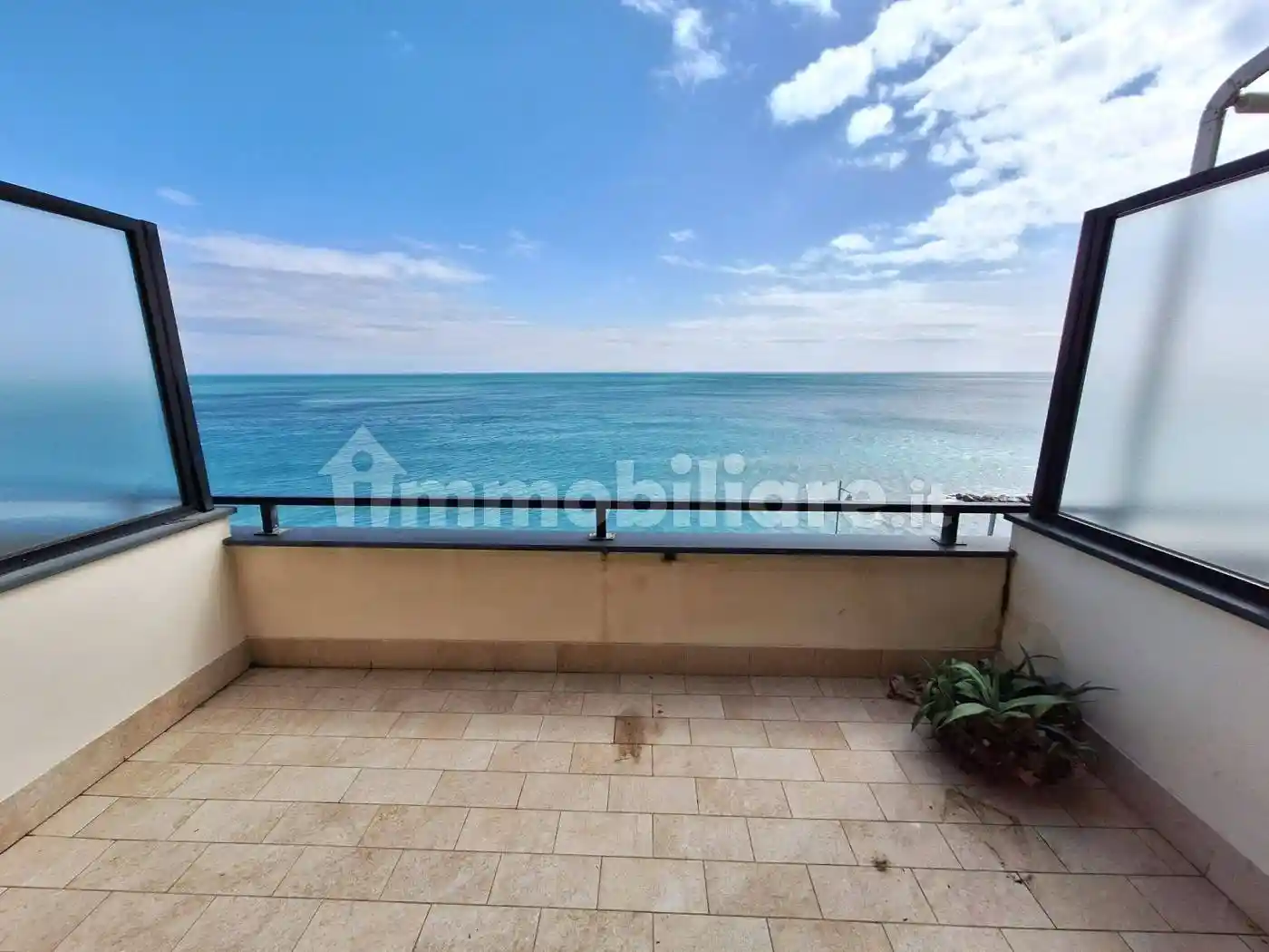 Appartamento in vendita a Bergeggi