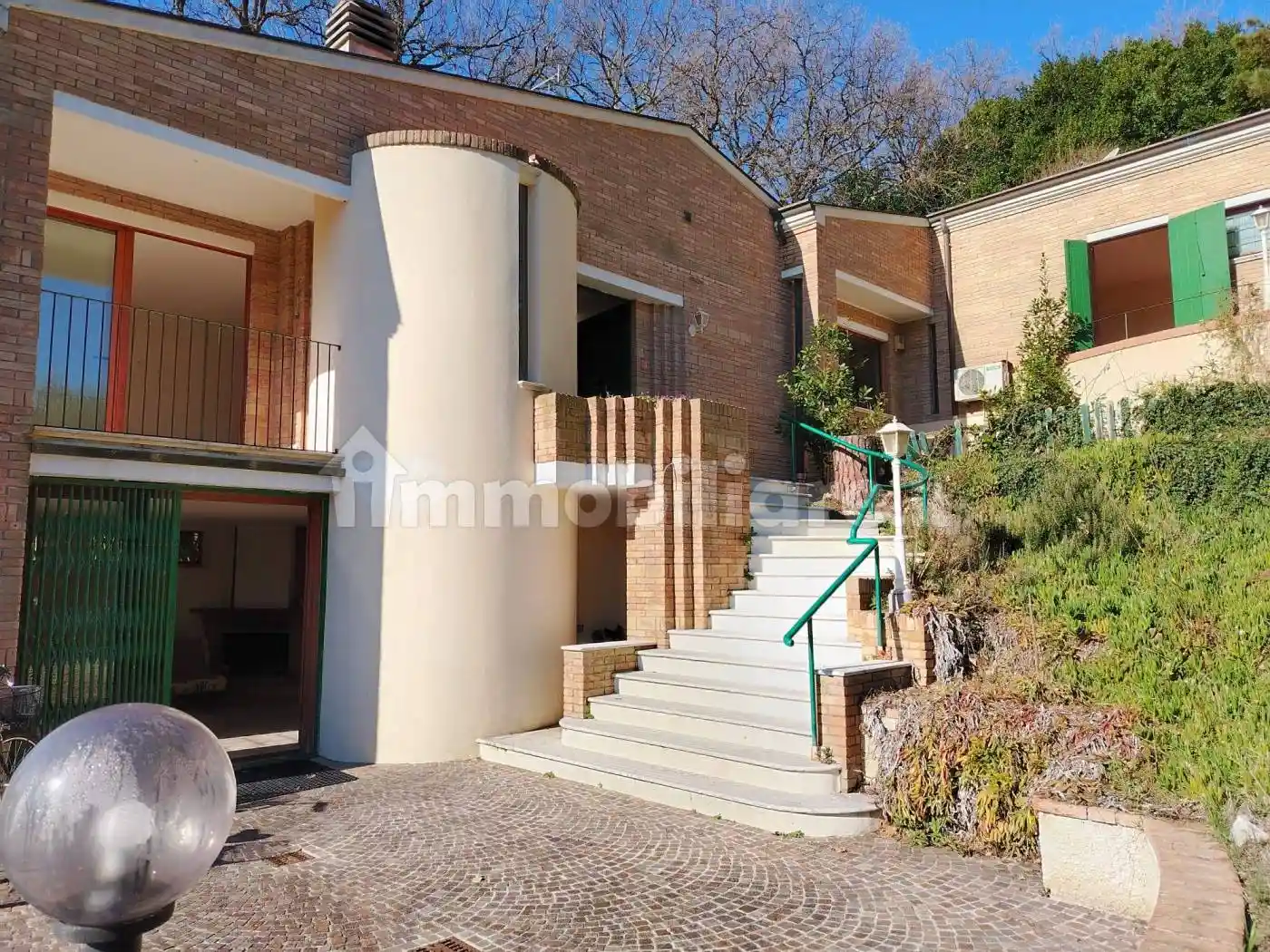 Villa in vendita a Pesaro