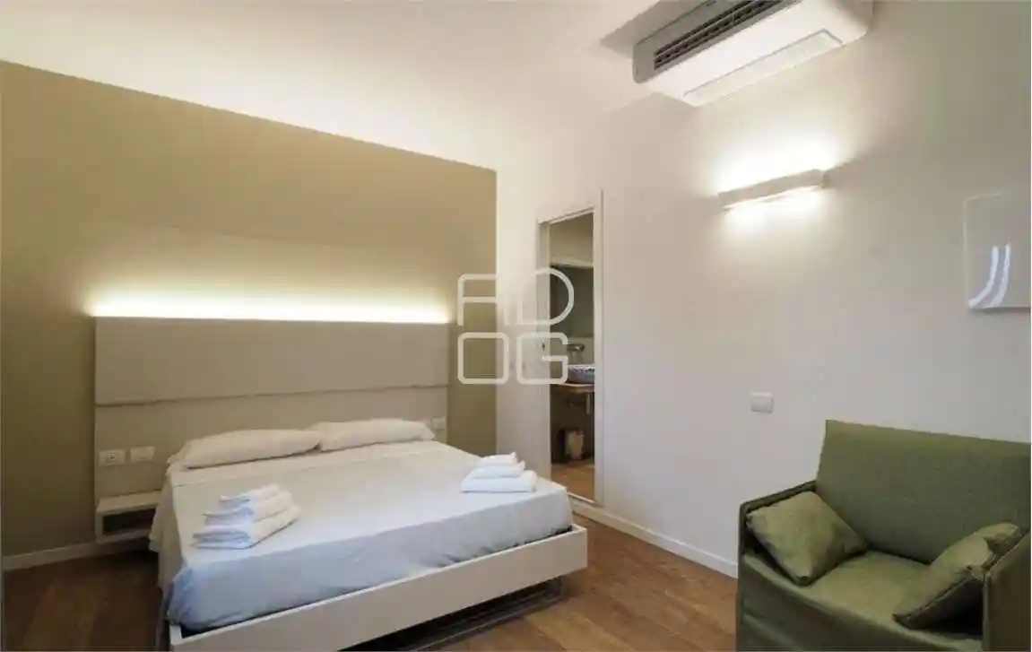 Palazzo - Edificio in vendita a Moniga del Garda