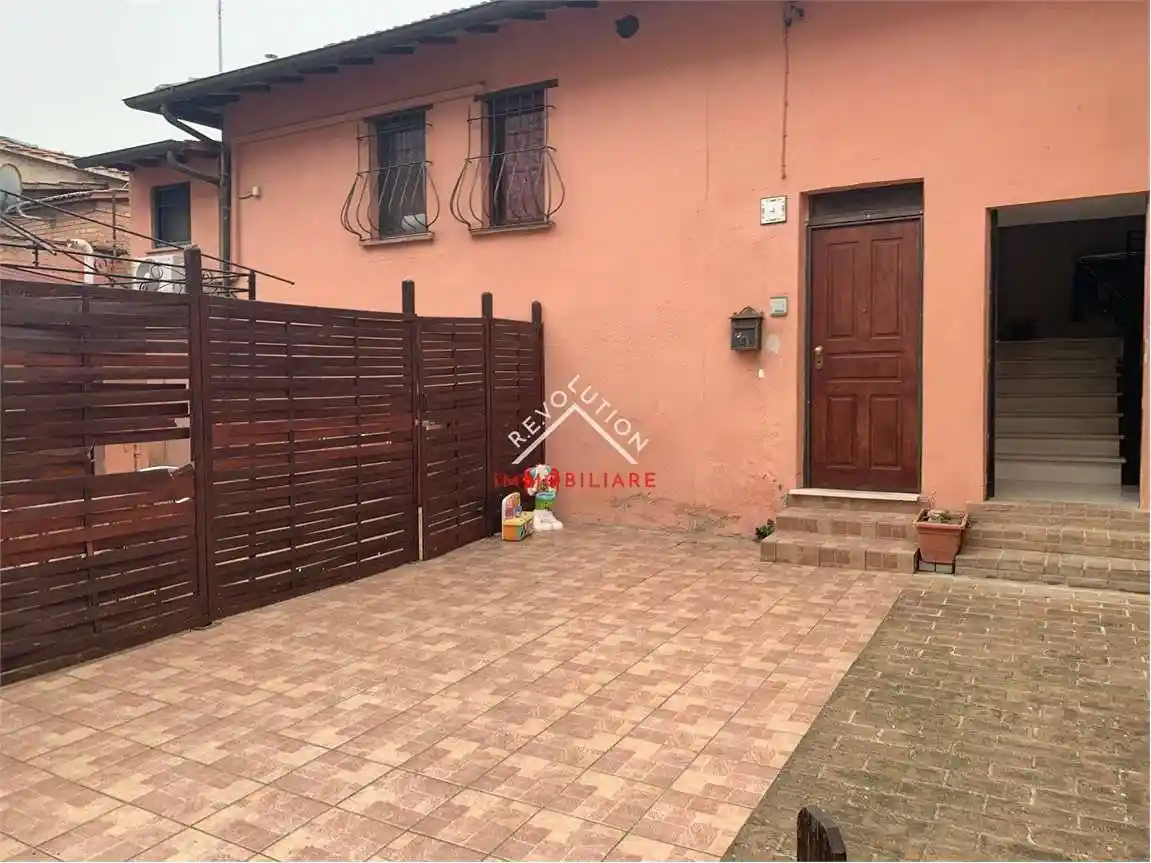 Appartamento in vendita a Deruta