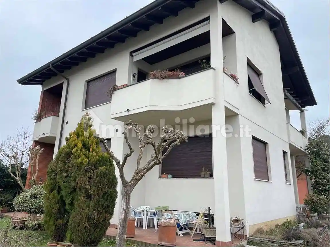 Appartamento in affitto a Mornago