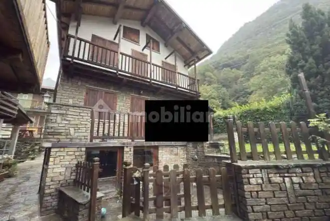 Casa indipendente in vendita a Valprato Soana