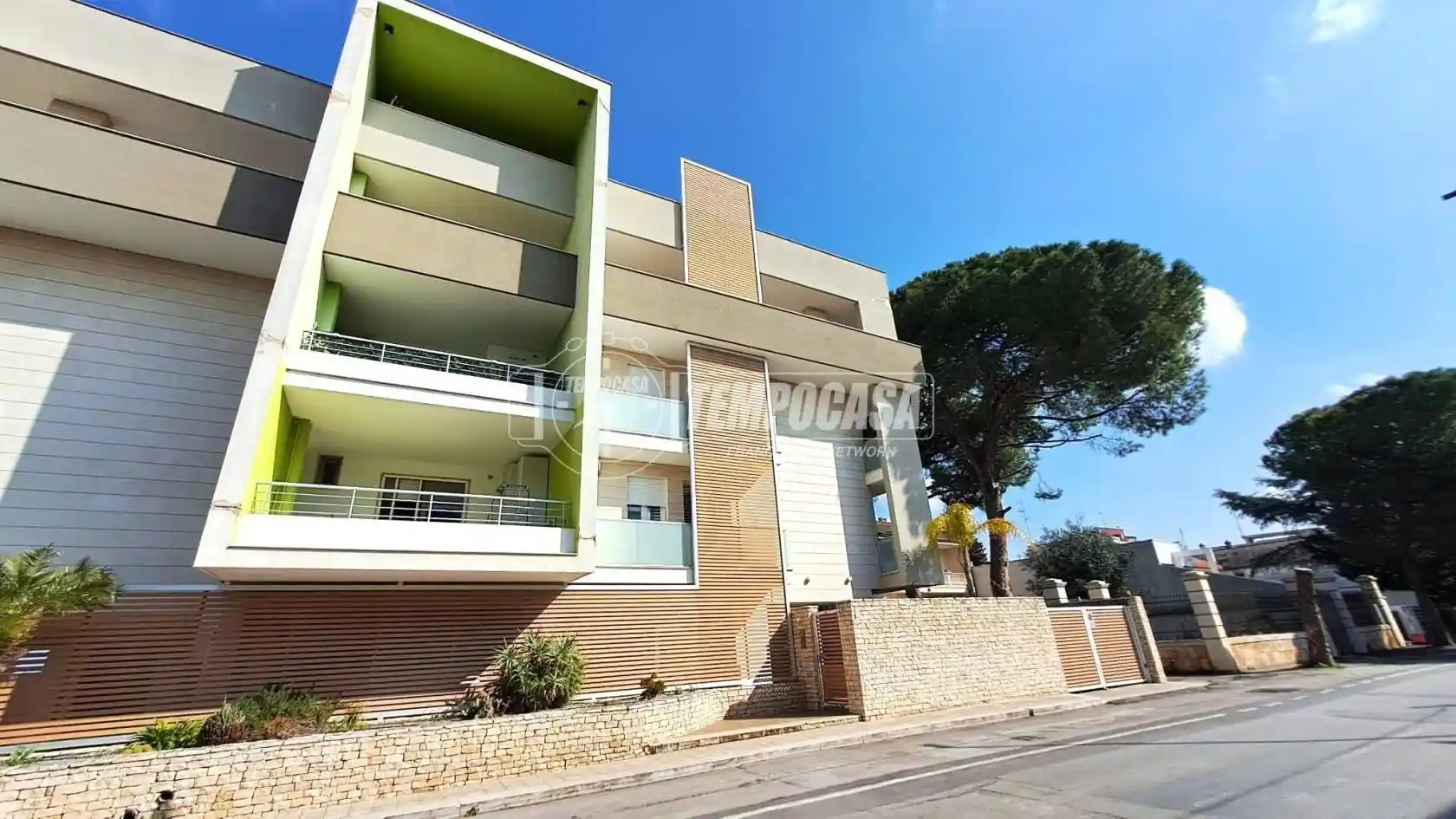 Appartamento in vendita a Adelfia