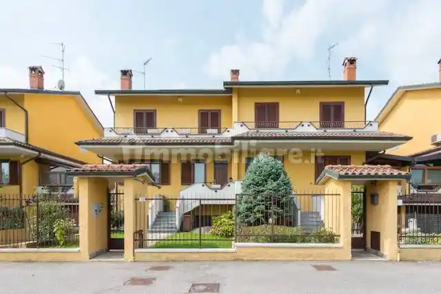 Villa in vendita a Corbetta