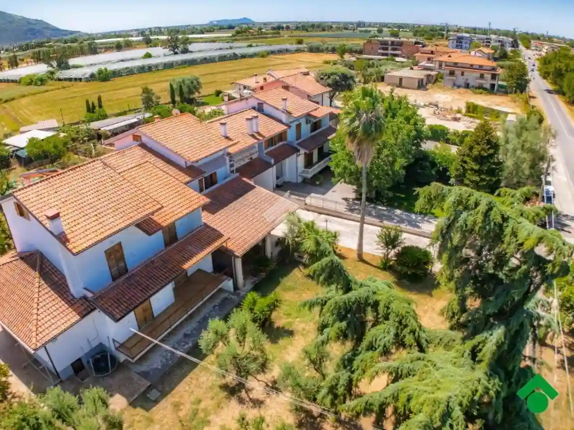 Villetta a schiera - foto 2