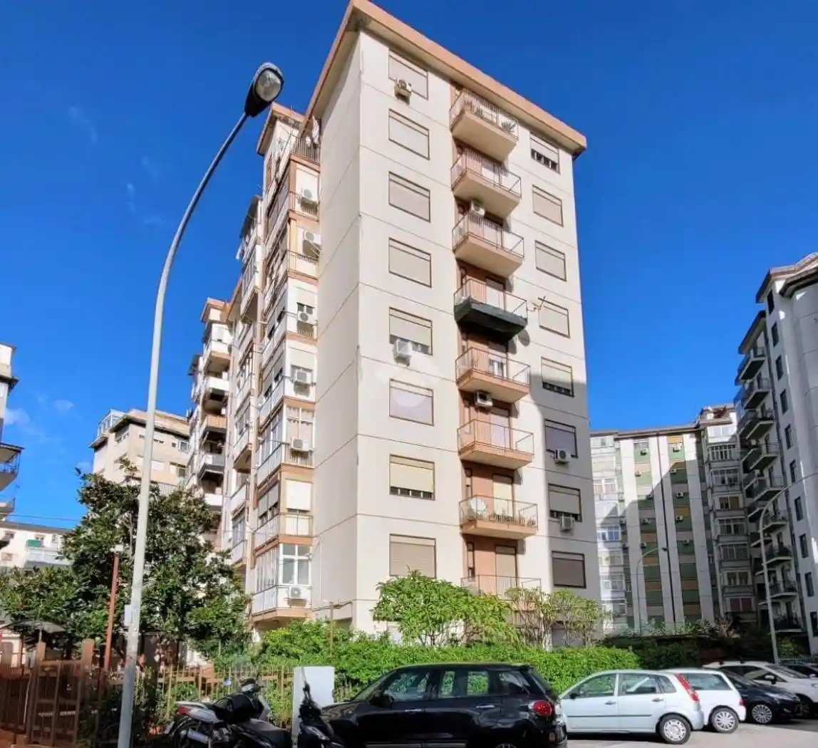 Appartamento in affitto a Palermo