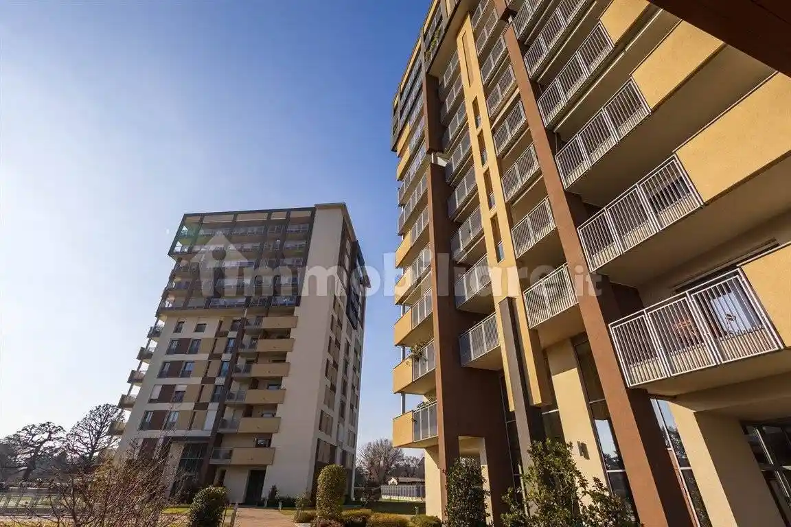 Appartamento in vendita a Monza
