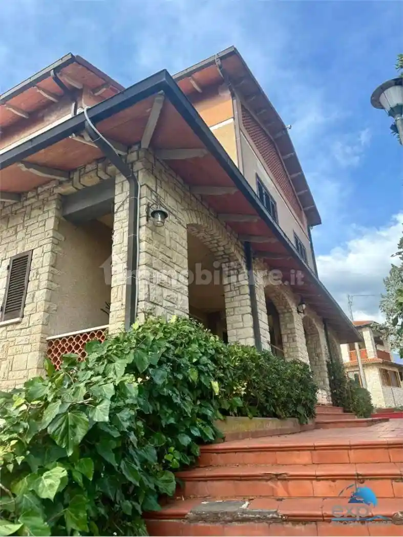 Appartamento in affitto a Terni