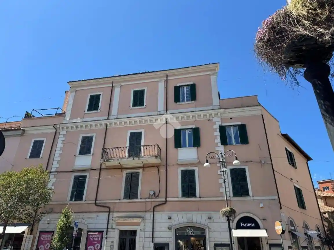 Appartamento in vendita a Genzano di Roma