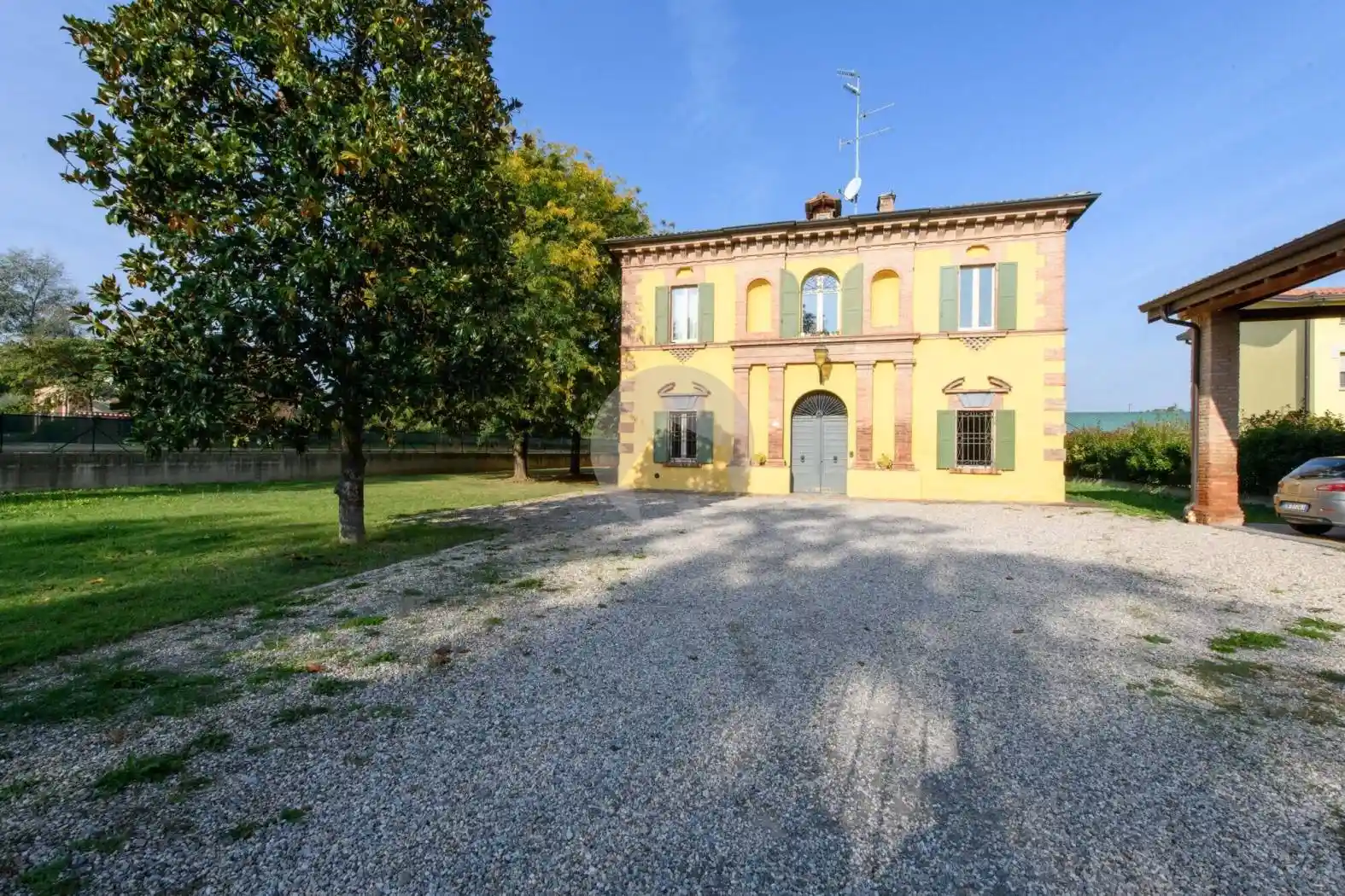 Villa in vendita a Cavriago