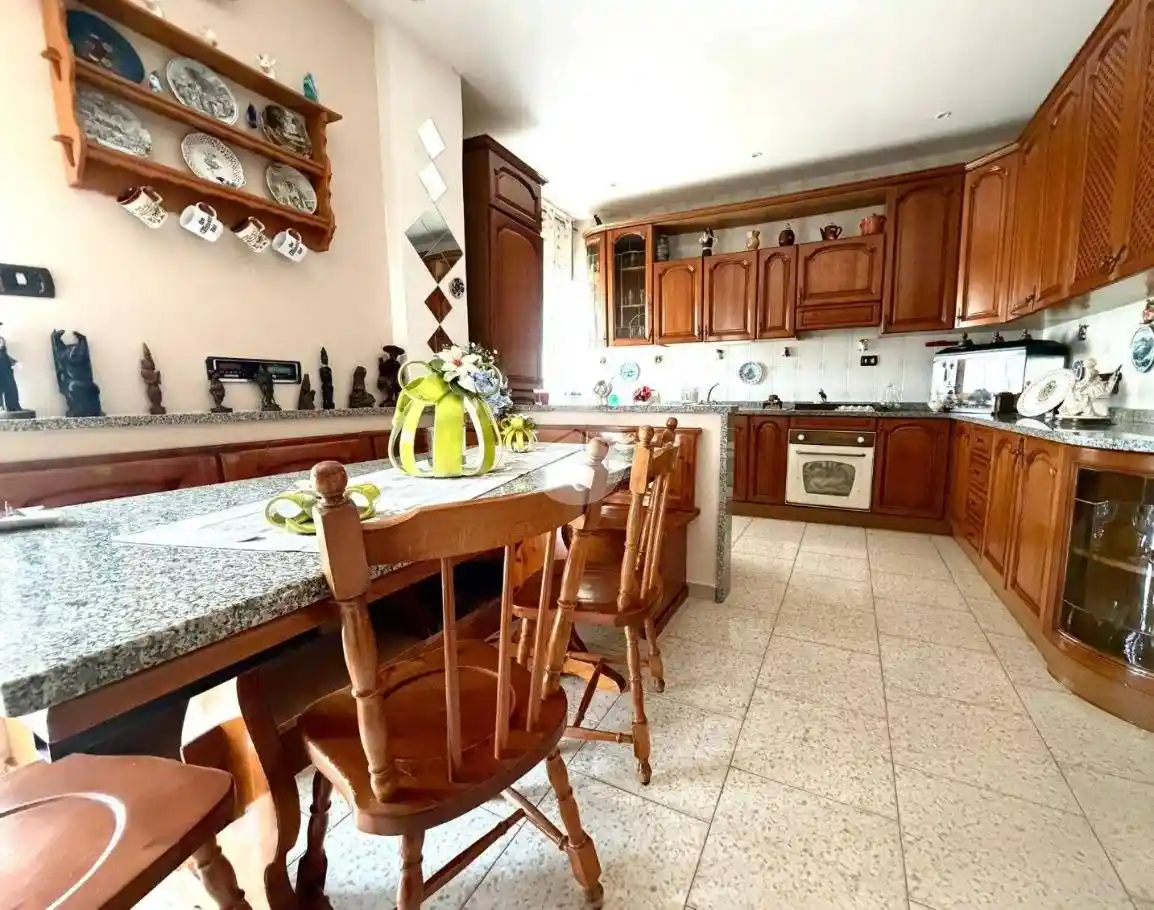 Appartamento in vendita a Ercolano