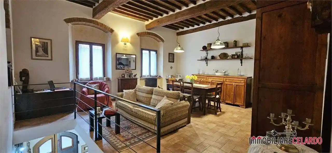 Appartamento in vendita a Colle di Val d'Elsa