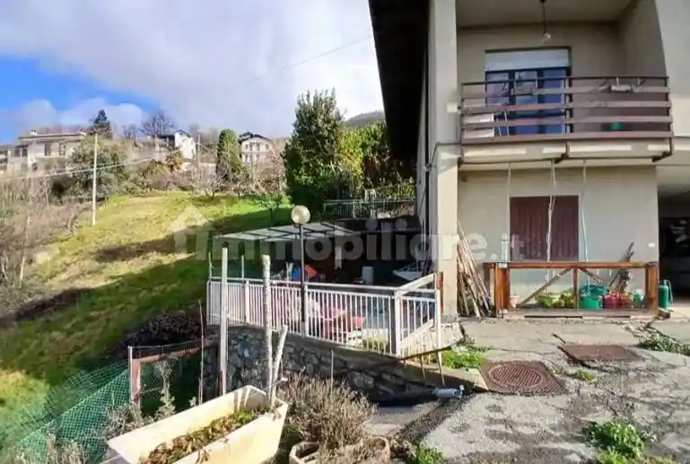 Villa in vendita a Cuorgnè