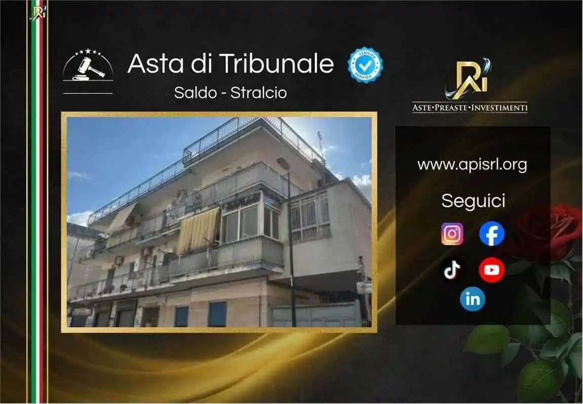 Appartamento in vendita a Napoli