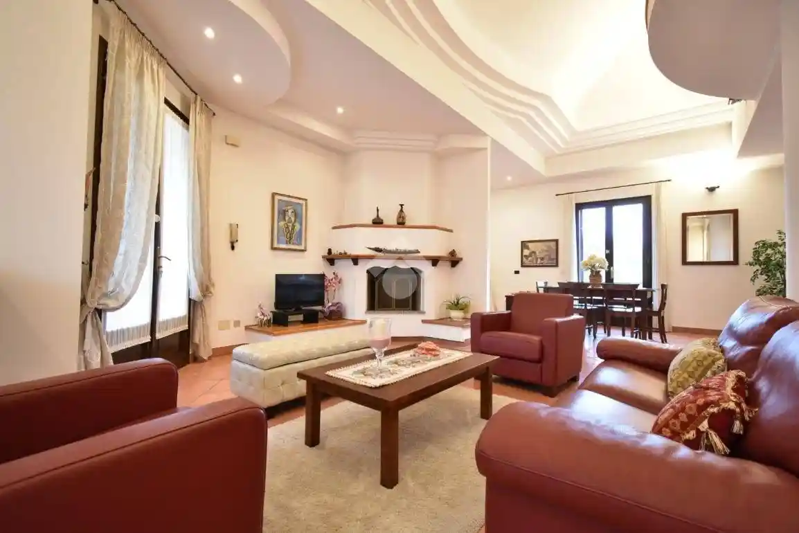 Villa in vendita a Savignano sul Rubicone