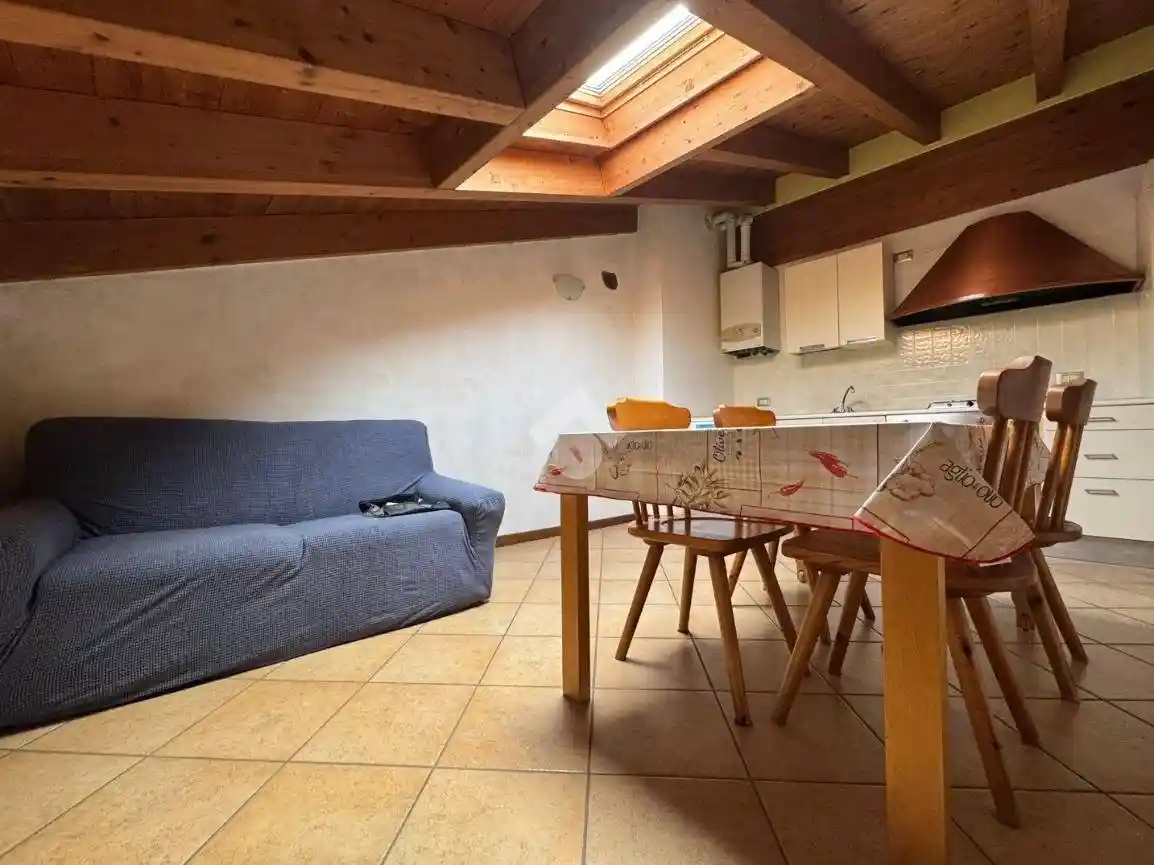 Appartamento in affitto a Castelleone