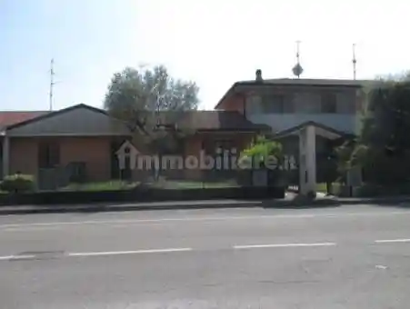 Appartamento in vendita a Cavernago